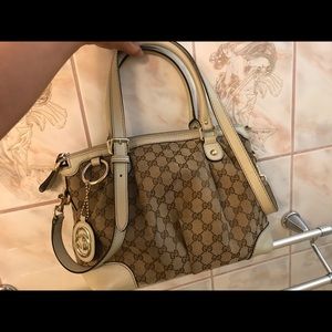 Gucci Bag+Matching Wallet